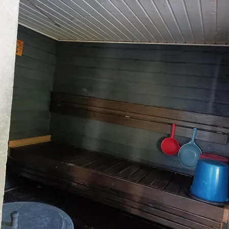 Jaervenrantamoekki Orivedellae, Palju, Grillikota Chalet *