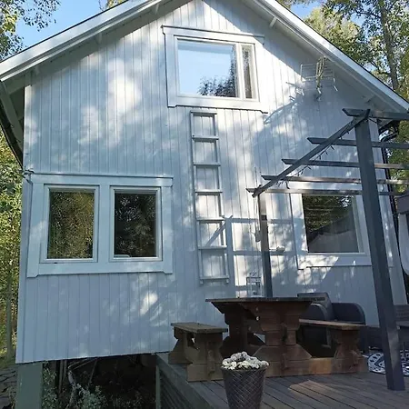 Jaervenrantamoekki Orivedellae, Palju, Grillikota
