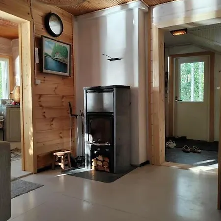 Chalet Jaervenrantamoekki Orivedellae, Palju, Grillikota Viitapohja