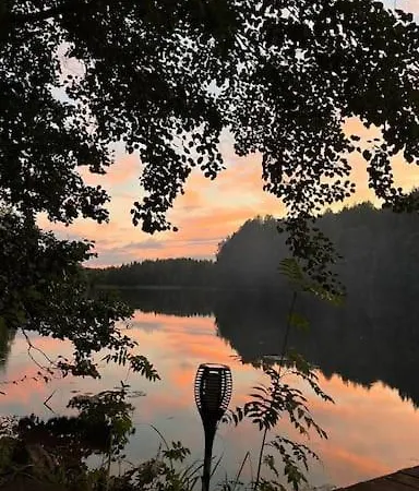 Jaervenrantamoekki Orivedellae, Palju, Grillikota *