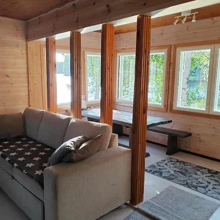 Jaervenrantamoekki Orivedellae, Palju, Grillikota Chalet Viitapohja