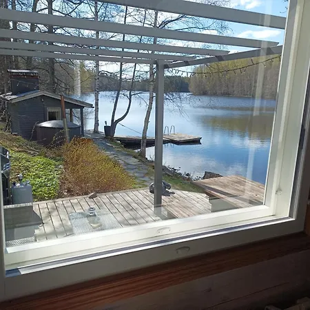 Jaervenrantamoekki Orivedellae, Palju, Grillikota Chalet